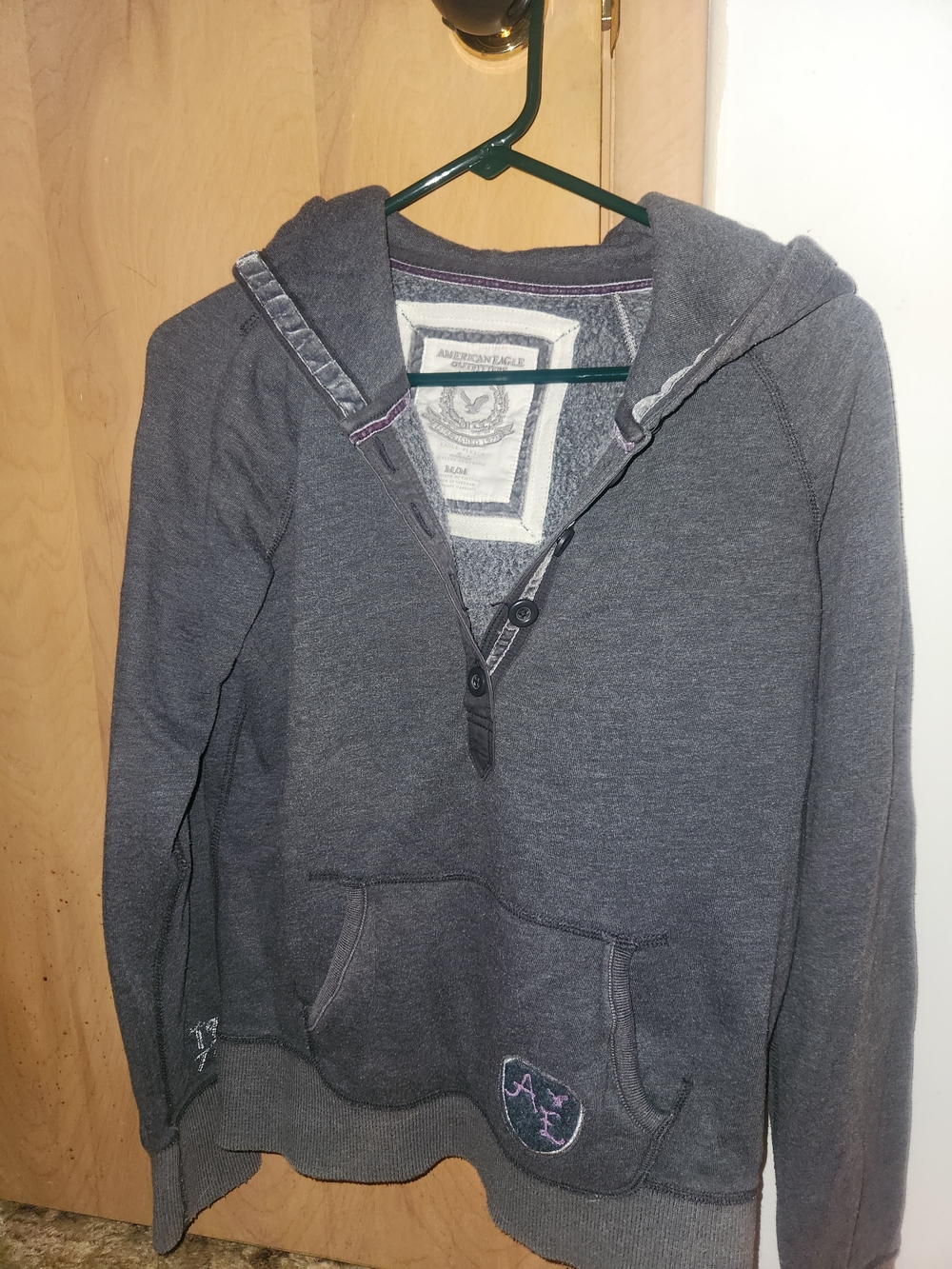 American Eagle Outfitters Women’s Gray Hooded Sweater